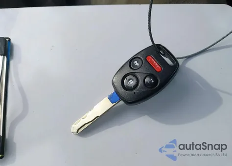 2010 Honda Accord 2.4 Ex-L из США, поврежденный, VIN 1HGCS1B89AA009566